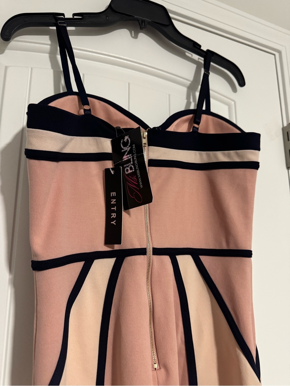 Entry Nude and navy Panelled Bustier Bodycon Dress adjustable straps - Picture 5 of 6